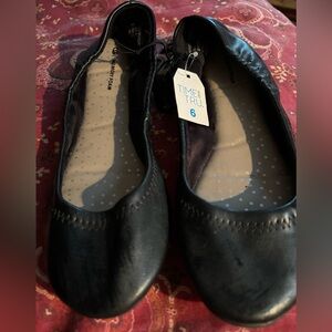 Time and Tru Women’s Size 6 Black Scrunch Ballet Shoe New With Tags